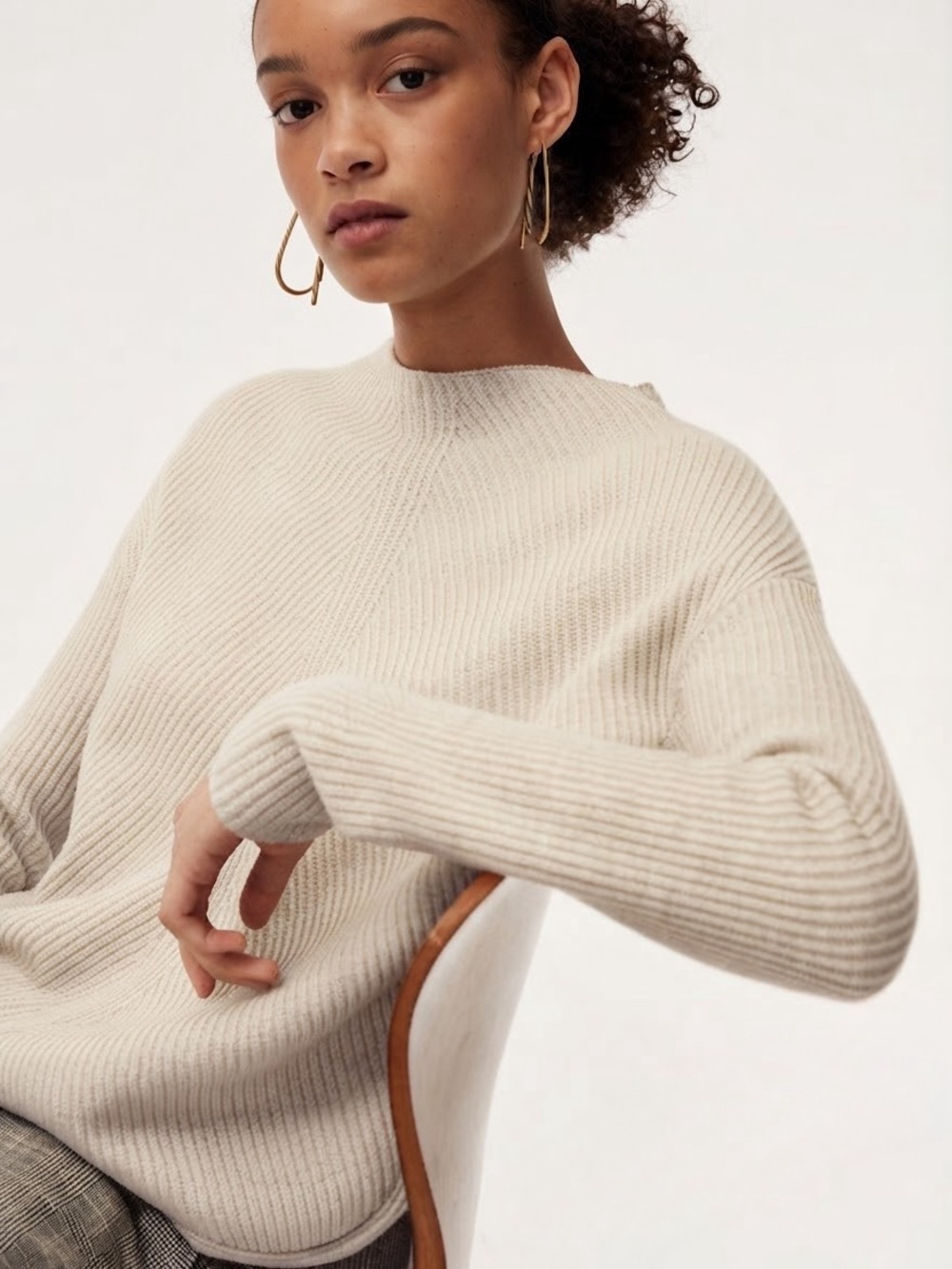 Aritzia WOOL LINEN Chalmers Sweater Heather Birch Ribbed Knit Mockneck Babaton M